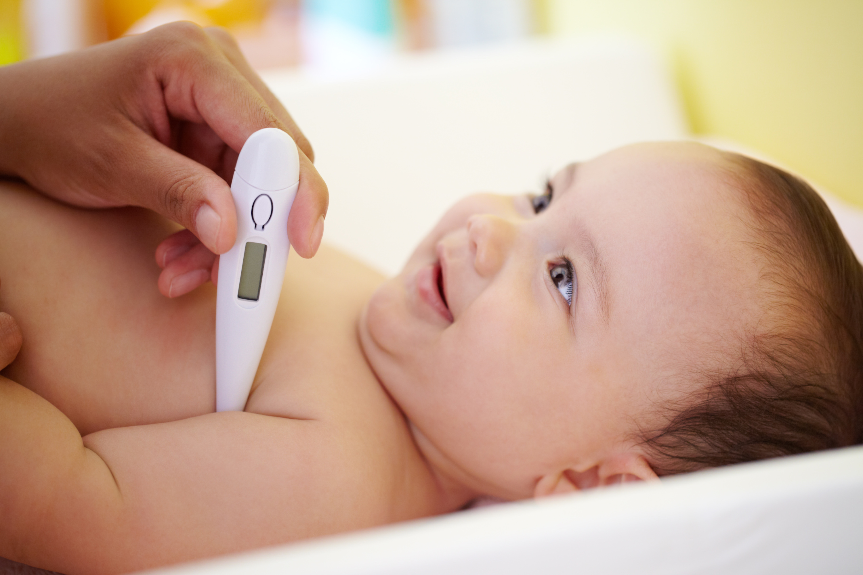 準確測量寶寶體溫，確認嬰兒是否發燒 