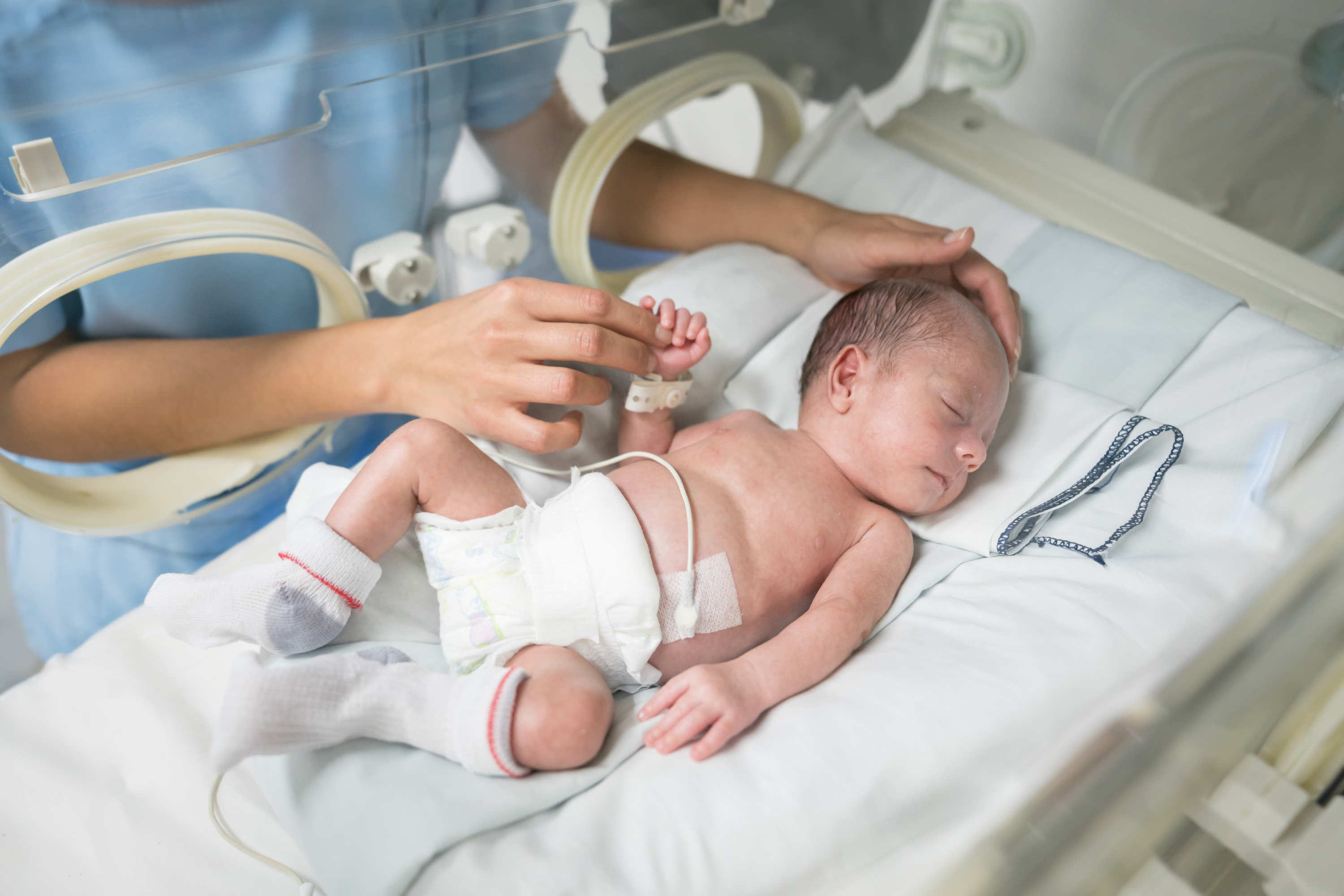 新生兒體重過低，往往導致寶寶有成長或認知發展的問題 